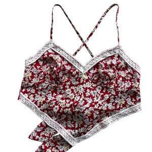 French Kiss Women's M Red White Floral Strappy Lace Trim Tie Back Crop Tank Boho